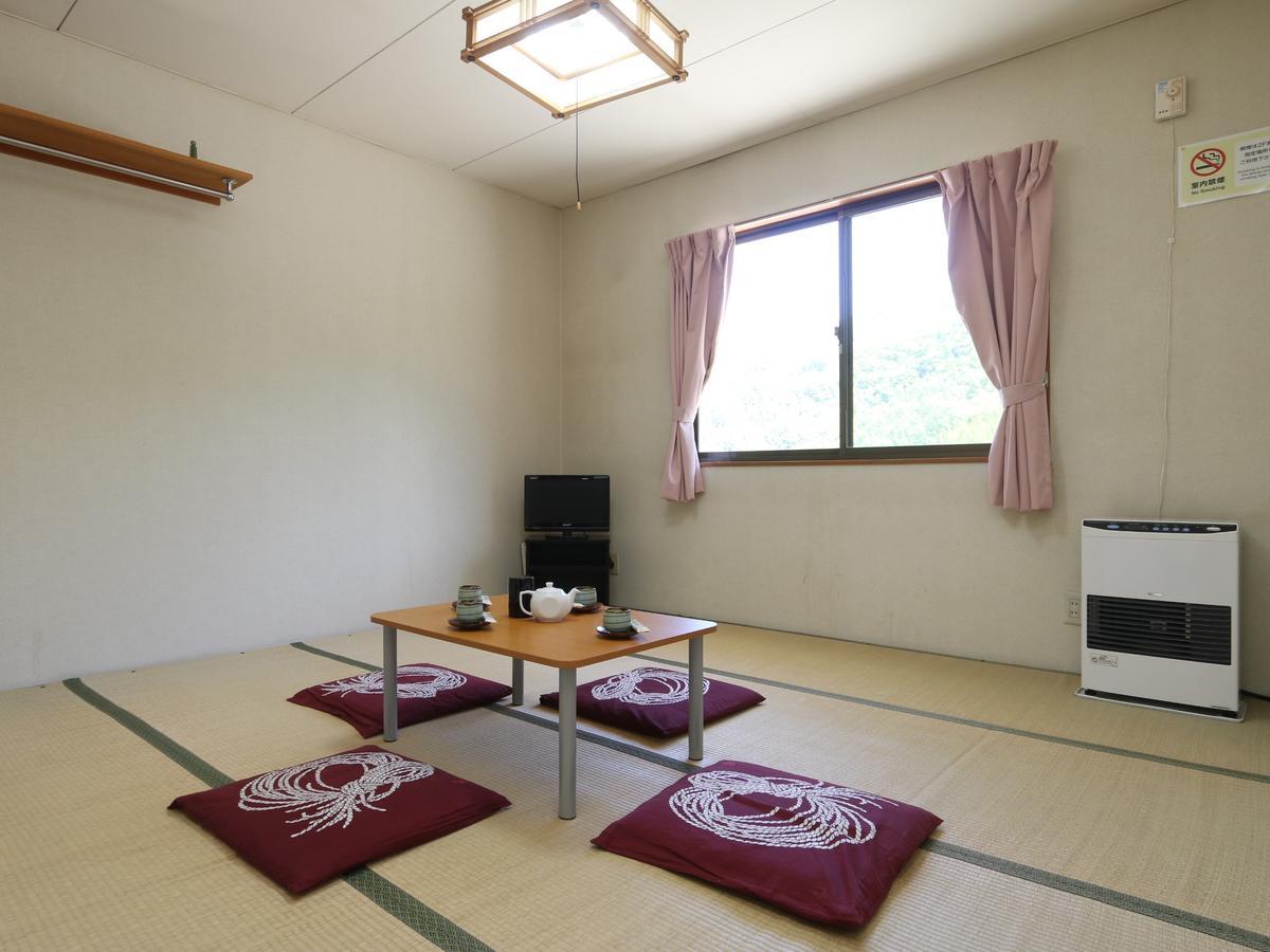 Lodge Kotobuki Takayama  Eksteriør billede